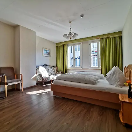 25 Διαμέρισμα *